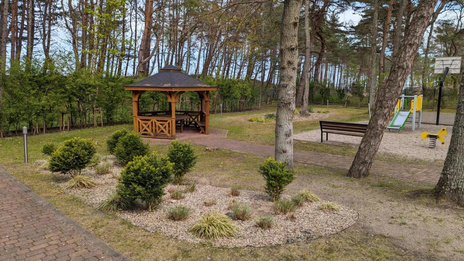 Dwie Sosny I Swierk Ustronie Morskie Exterior photo